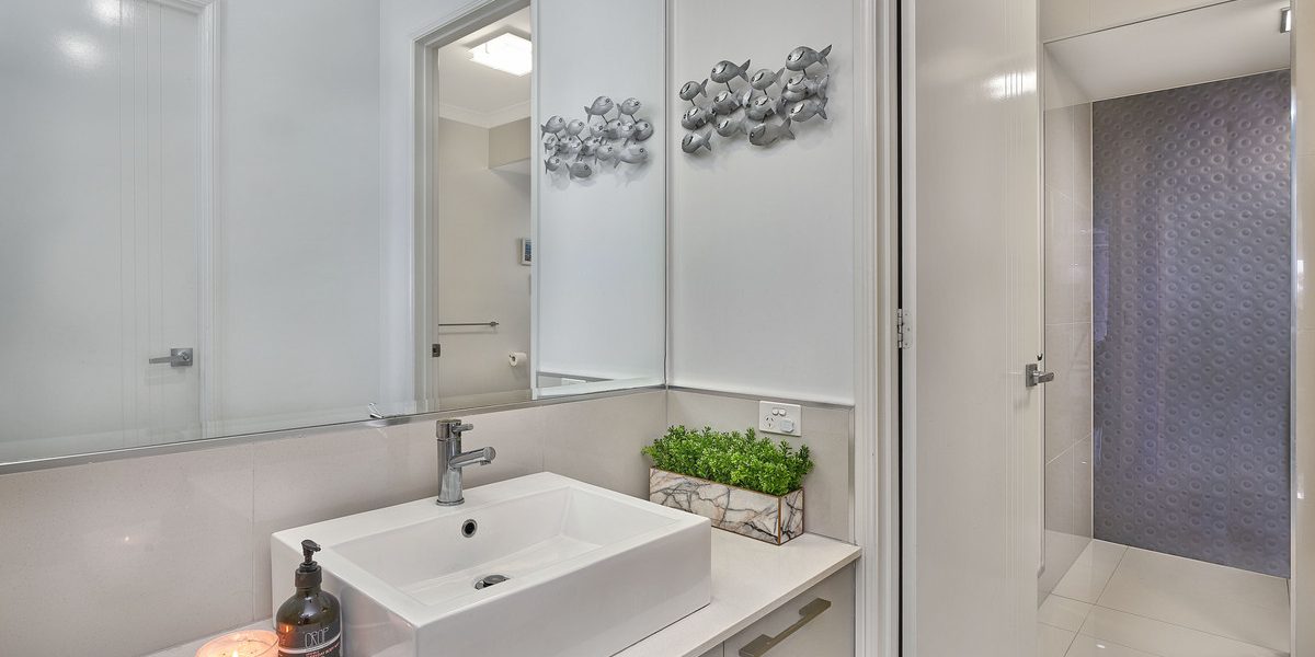 9 Catamaran Circuit, Trinity Beach, QLD 4879 AUS