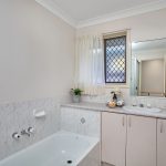 65 Moore Road, Kewarra Beach, QLD 4879 AUS