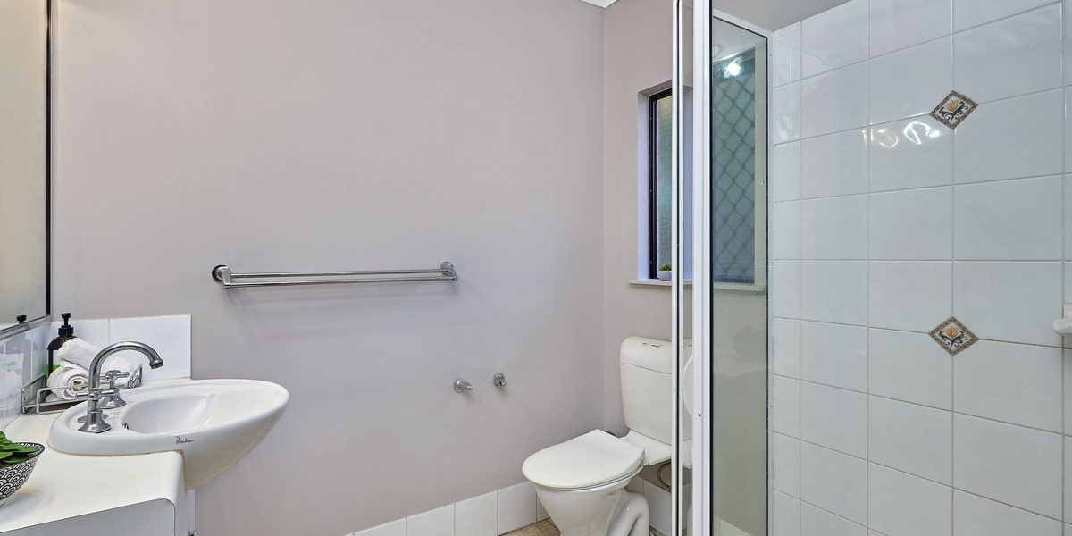 12 Tribulation Close, Kewarra Beach, QLD 4879 AUS