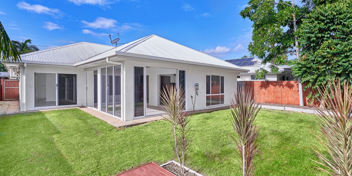 28 Saint Crispin Street, Clifton Beach, QLD 4879 AUS