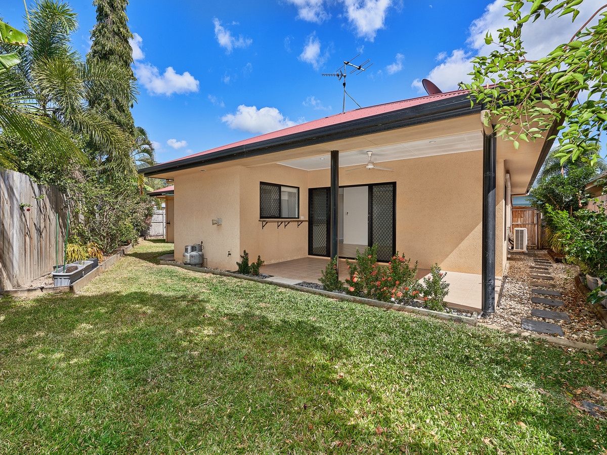 11 Bronte Close, Kewarra Beach, QLD 4879 AUS