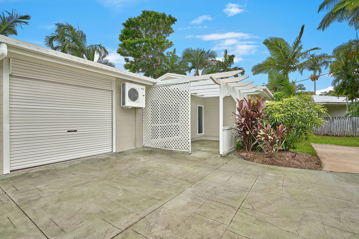 1/14 Scarborough Close, Kewarra Beach, QLD 4879 AUS