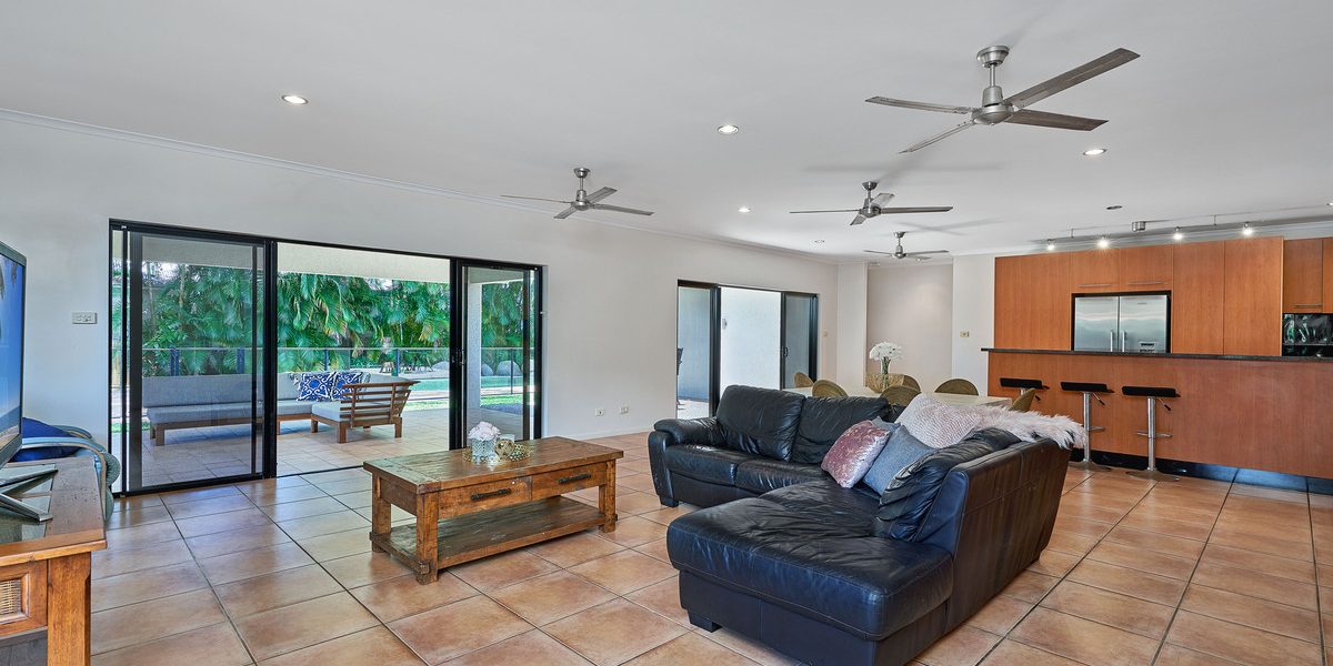 20 Batt Street, Clifton Beach, QLD 4879 AUS