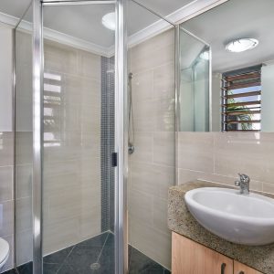 8/242 Grafton Street, Cairns North, QLD 4870 AUS