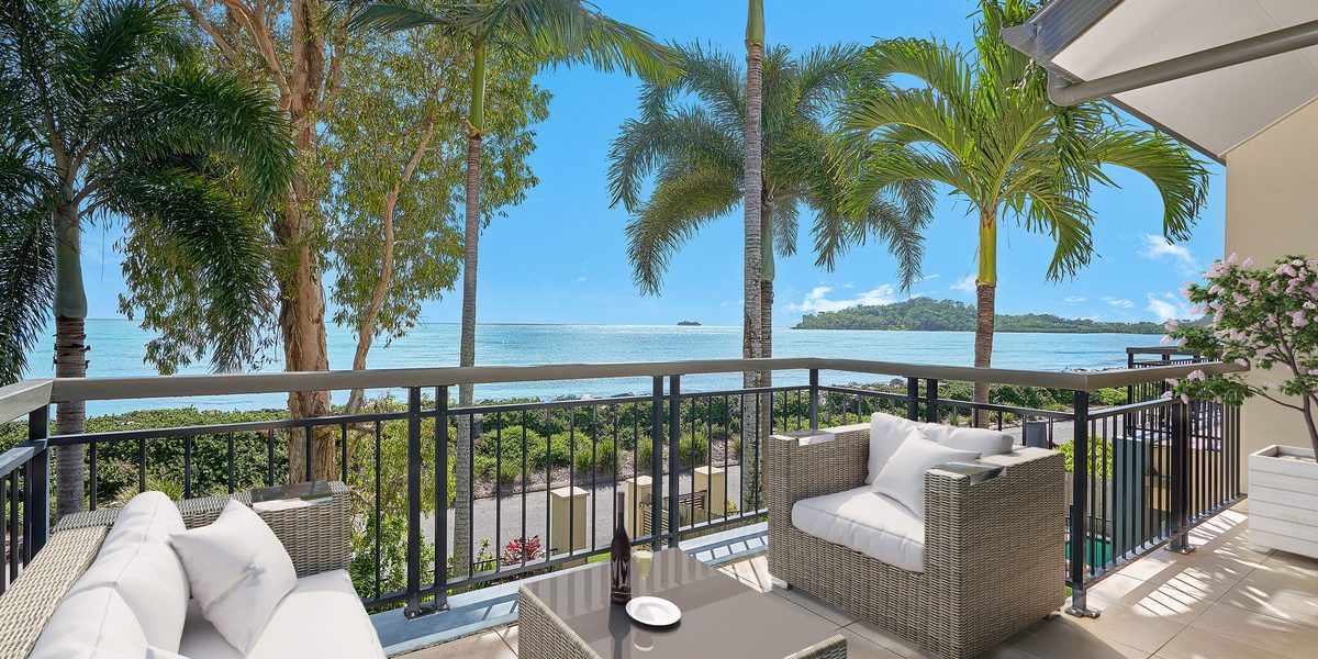 9/5-7 Arlington Esplanade, Clifton Beach, QLD 4879 AUS