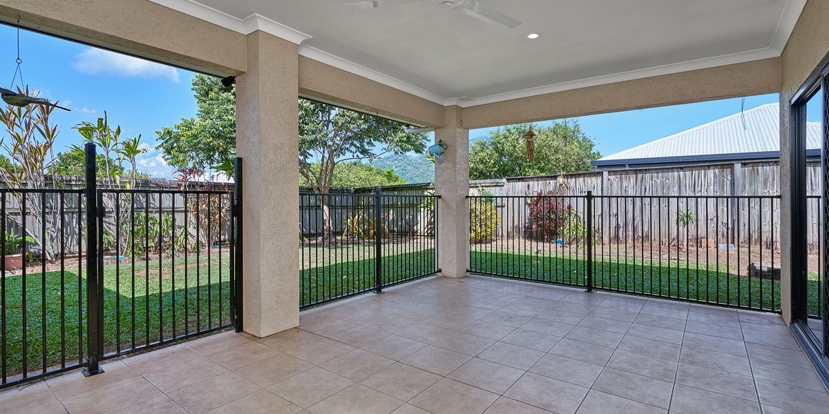 64 Tyrconnell Close, Redlynch, QLD 4870 AUS
