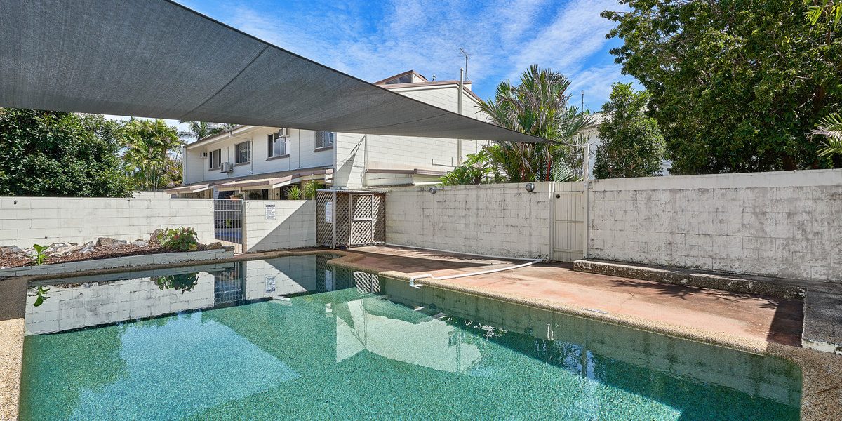 4/4 Crathern Close, Edge Hill, QLD 4870 AUS