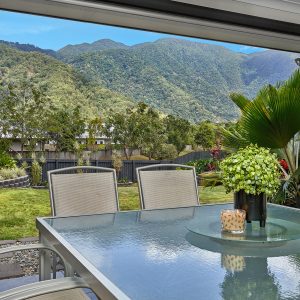 43 Mackerras Street, Redlynch, QLD 4870 AUS