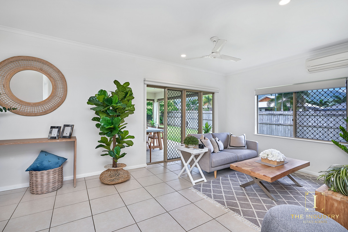 2 Floreat Close, Kewarra Beach, QLD 4879 AUS