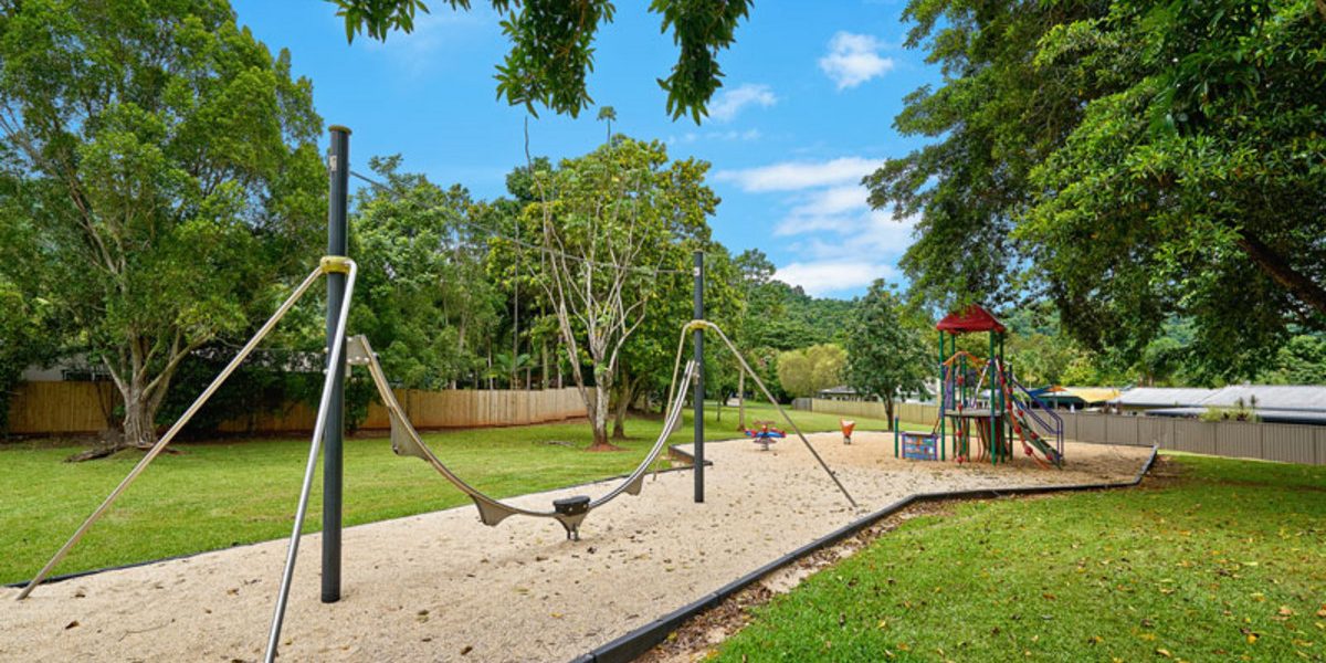 26 Adam Drive, Brinsmead, QLD 4870 AUS
