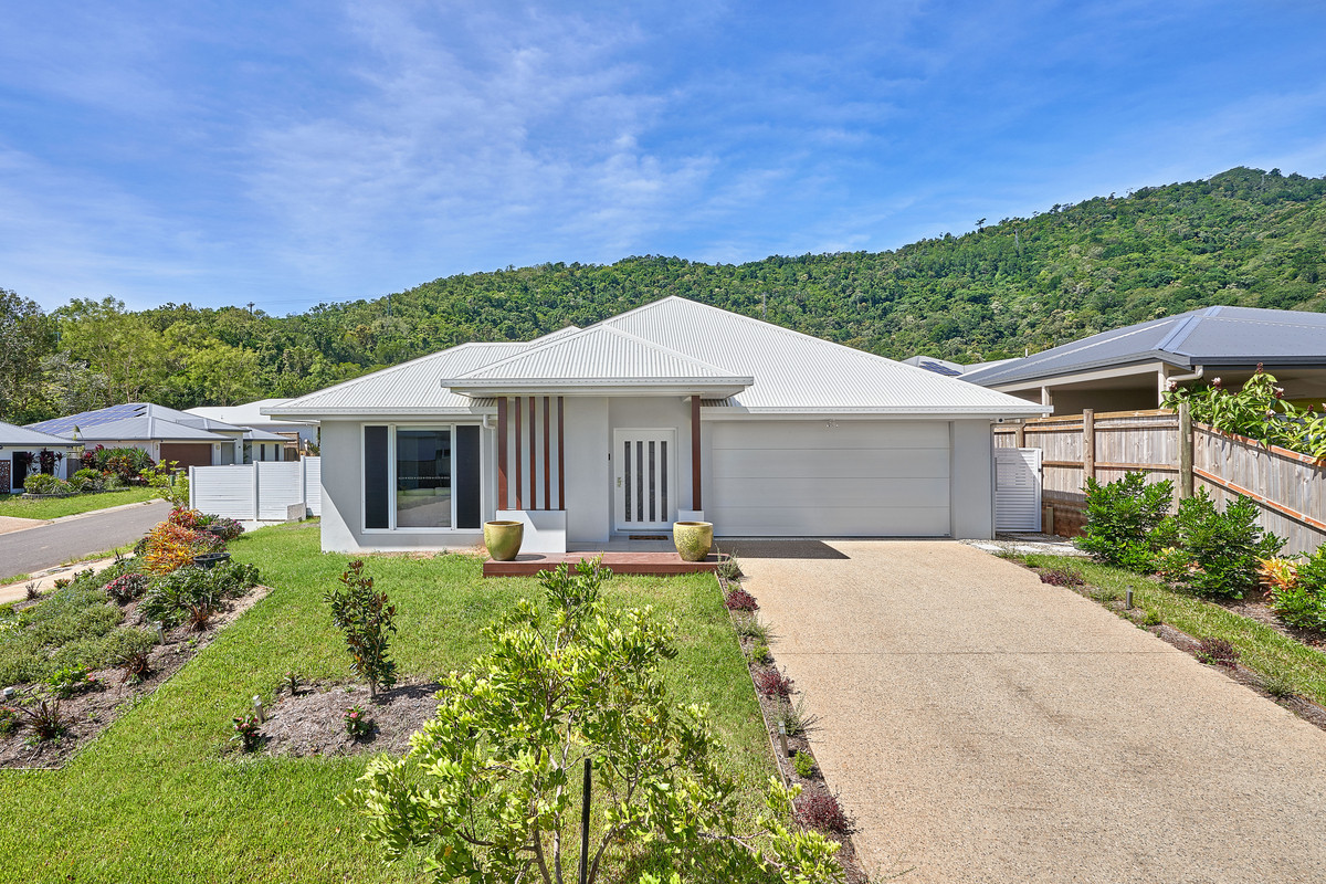 27 WHIPBIRD Drive, Smithfield, QLD 4878 AUS