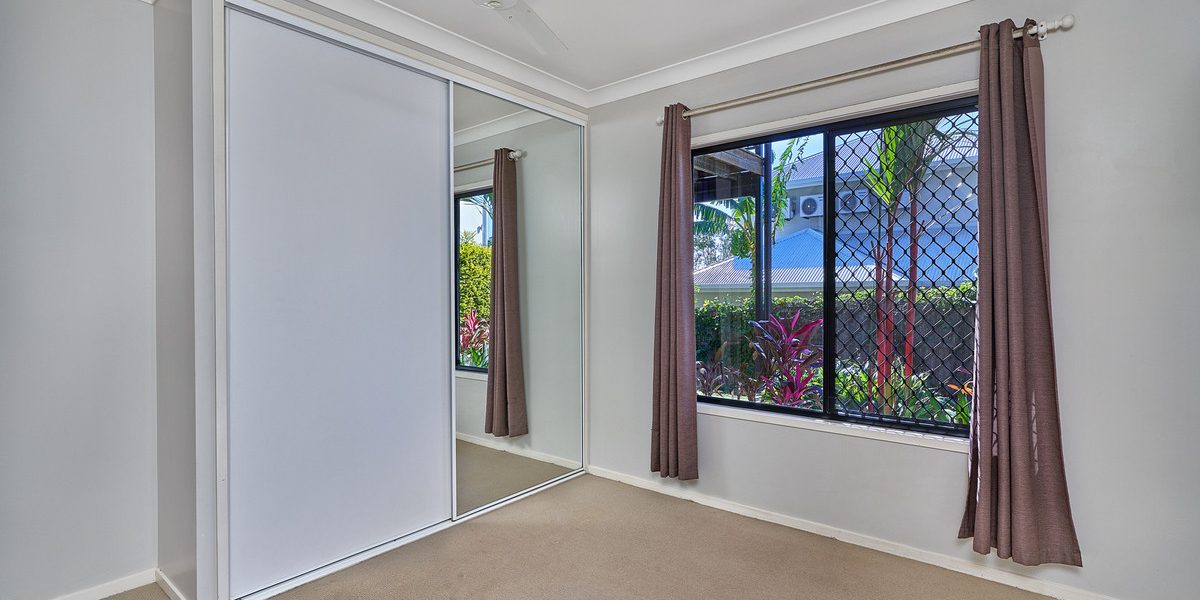 87 Daphne Drive, Redlynch, QLD 4870 AUS