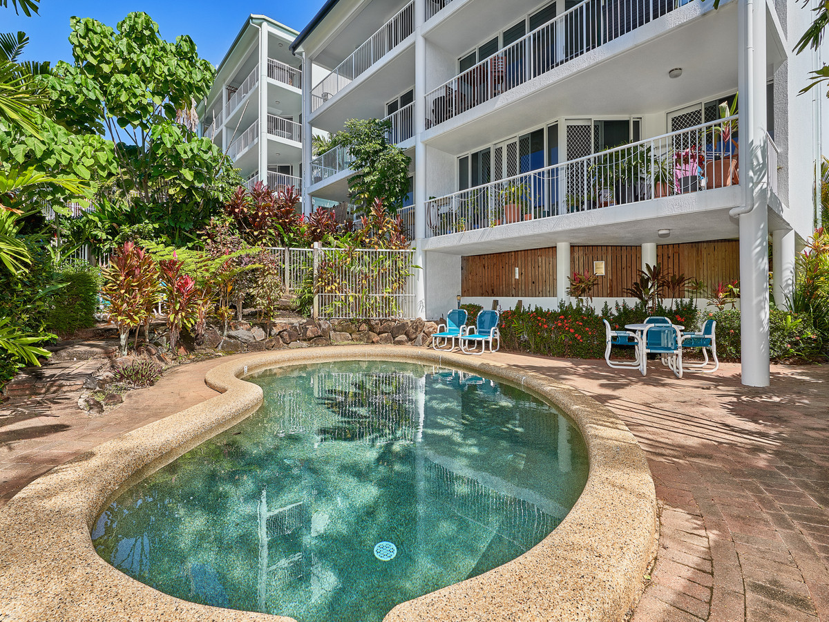 5/44 Moore Street, Trinity Beach, QLD 4879 AUS