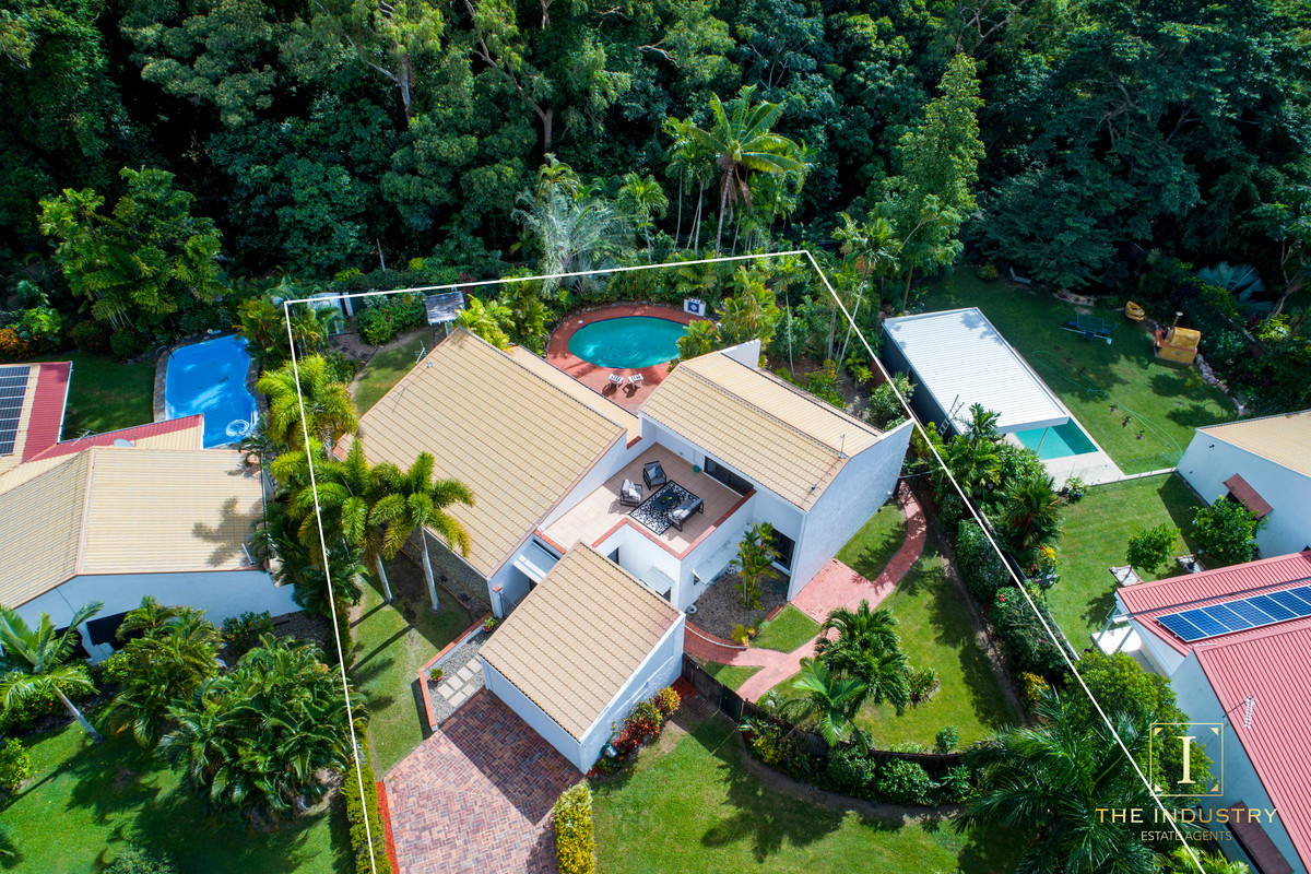 4 Lena Close, Clifton Beach, QLD 4879 AUS