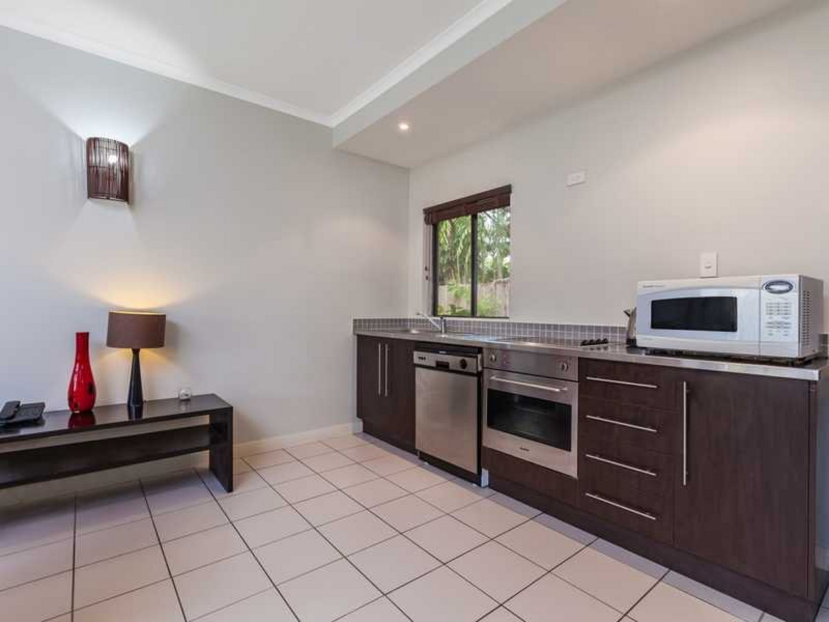 41/81-85 Cedar Road, PALM COVE, QLD 4879 AUS