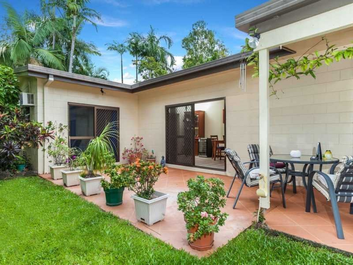 11-13 Wagtail Close, KEWARRA BEACH, QLD 4879 AUS