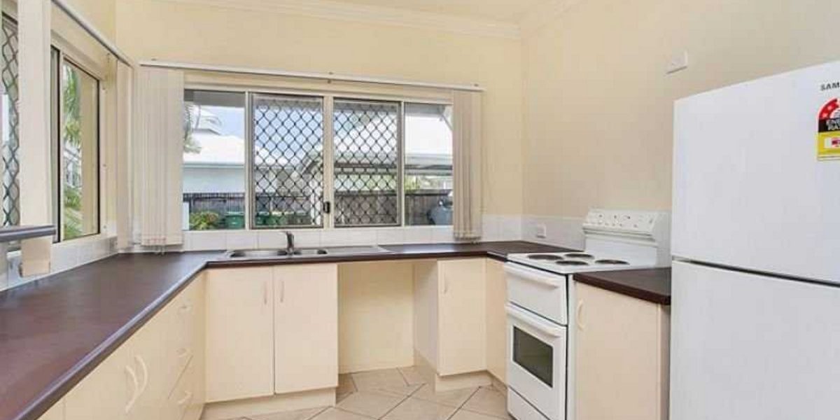3/30 Oliva Street, PALM COVE, QLD 4879 AUS