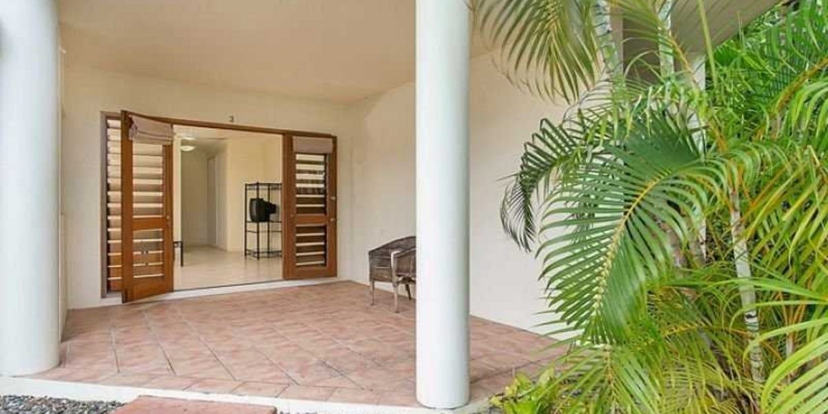 3/30 Oliva Street, PALM COVE, QLD 4879 AUS