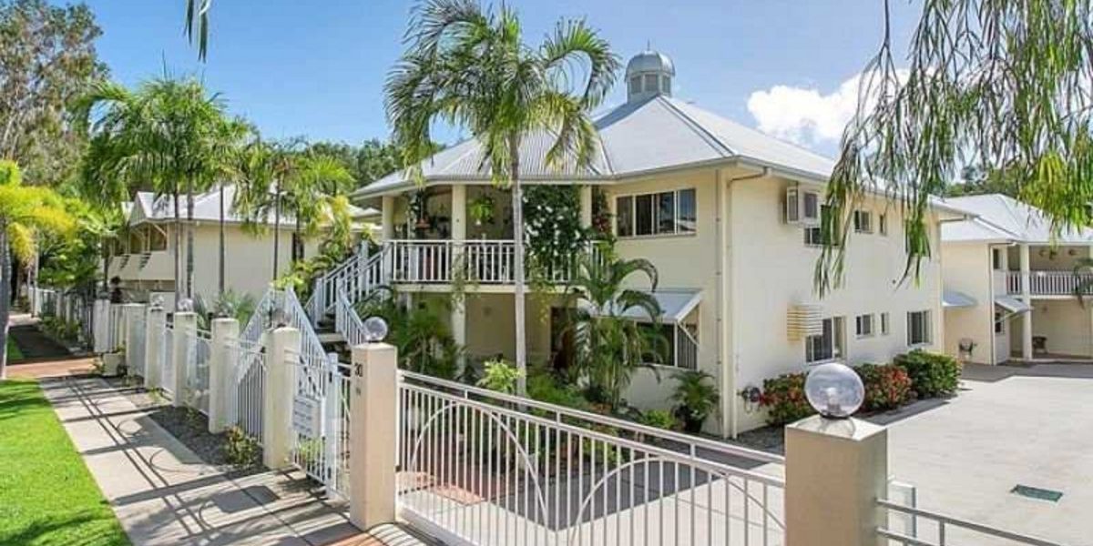 3/30 Oliva Street, PALM COVE, QLD 4879 AUS