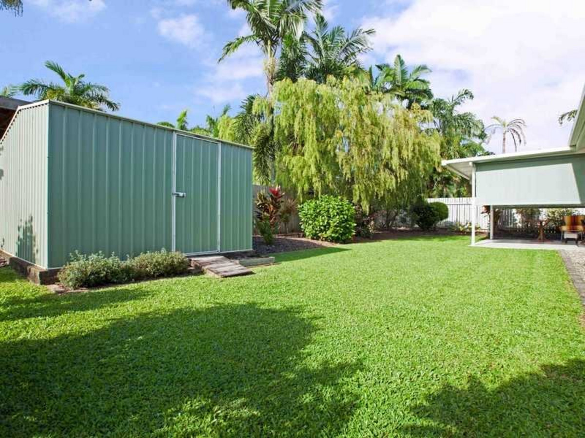 1/11 Carrum Close, KEWARRA BEACH, QLD 4879 AUS