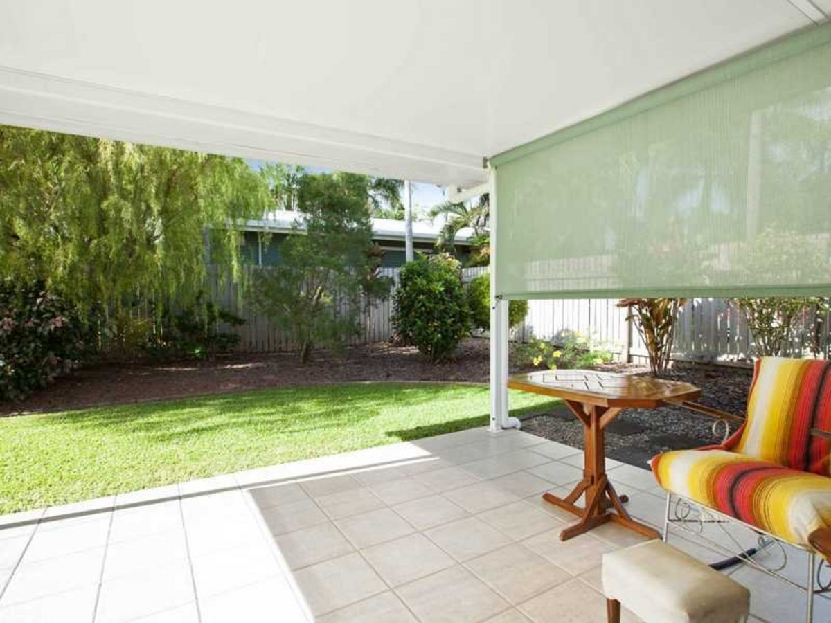 1/11 Carrum Close, KEWARRA BEACH, QLD 4879 AUS