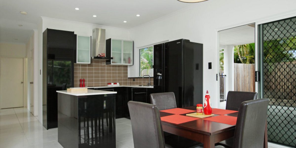 5 Dolphin Close, KEWARRA BEACH, QLD 4879 AUS