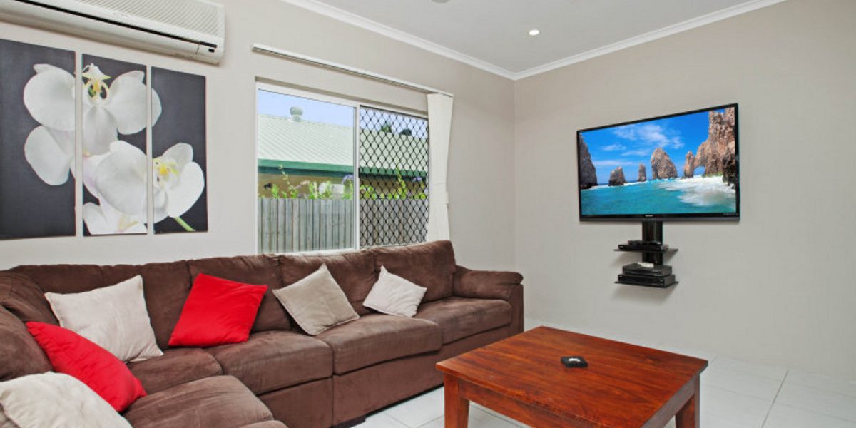5 Dolphin Close, KEWARRA BEACH, QLD 4879 AUS