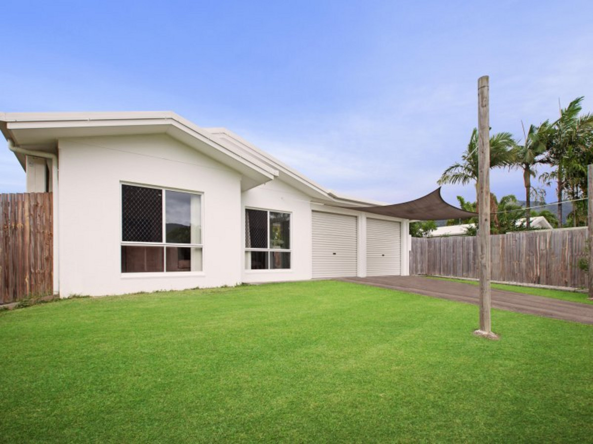 5 Dolphin Close, KEWARRA BEACH, QLD 4879 AUS