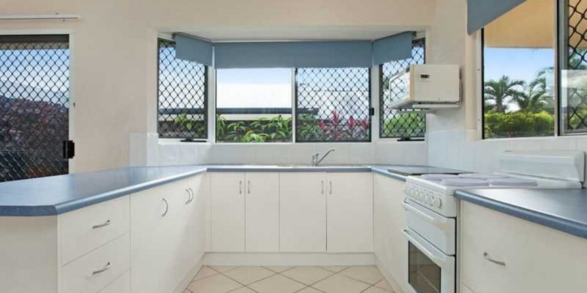 12 Capri Close, KEWARRA BEACH, QLD 4879 AUS