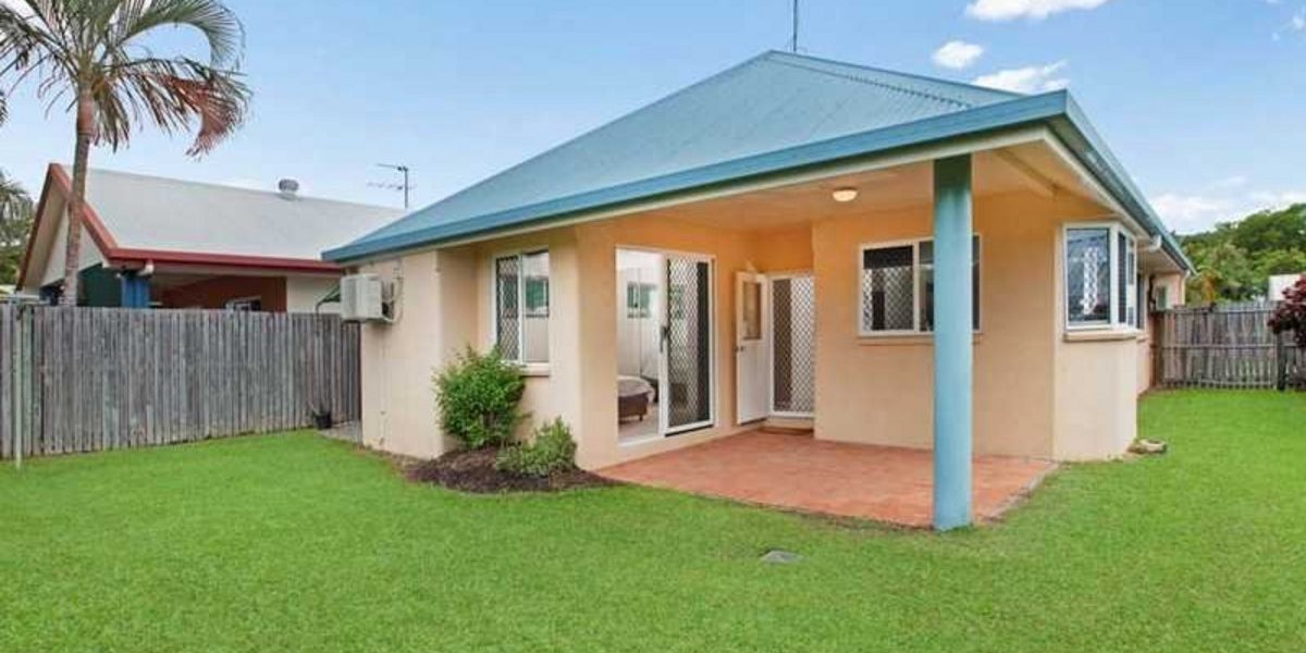 12 Capri Close, KEWARRA BEACH, QLD 4879 AUS