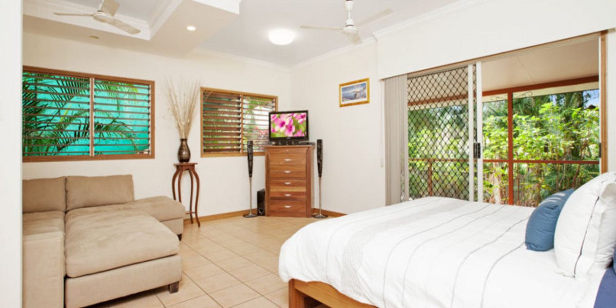14 Endeavour Road, CLIFTON BEACH, QLD 4879 AUS