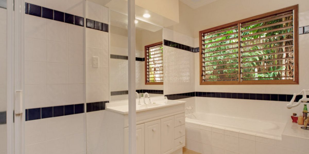 14 Endeavour Road, CLIFTON BEACH, QLD 4879 AUS