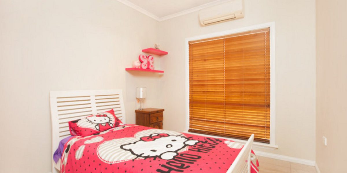 37 Portsea Crescent, KEWARRA BEACH, QLD 4879 AUS