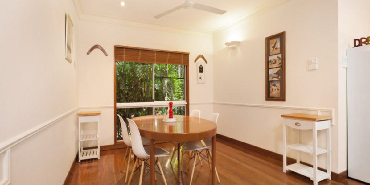 4 Flora Close, CLIFTON BEACH, QLD 4879 AUS
