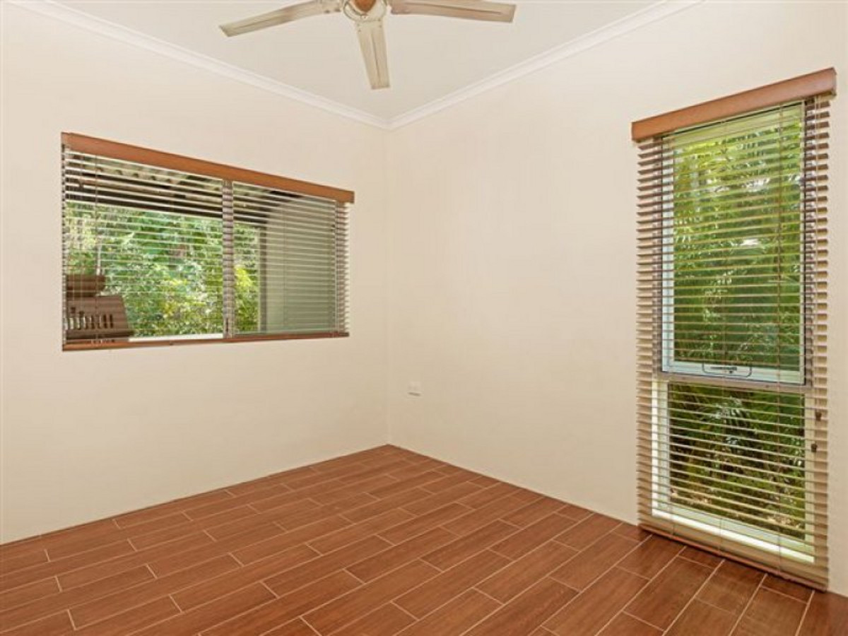 3/57-61 Bamboo Street, HOLLOWAYS BEACH, QLD 4878 AUS