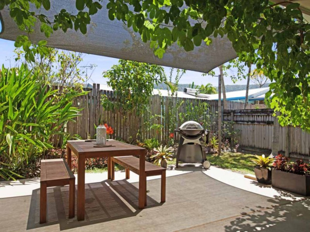 2/8 Portsea Crescent, KEWARRA BEACH, QLD 4879 AUS