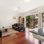 31/21-23 Poinciana Street, HOLLOWAYS BEACH, QLD 4878 AUS