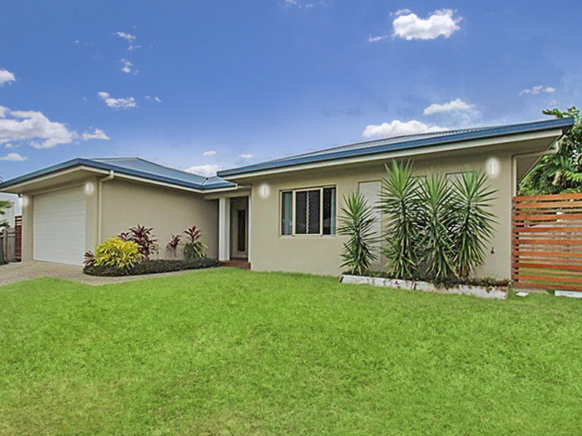 9 Norwood Crescent, TRINITY PARK, QLD 4879 AUS