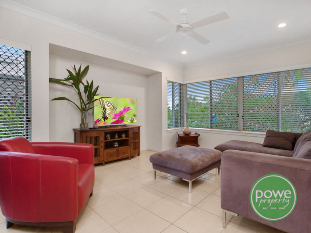 13 Norwood Crescent, TRINITY PARK, QLD 4879 AUS