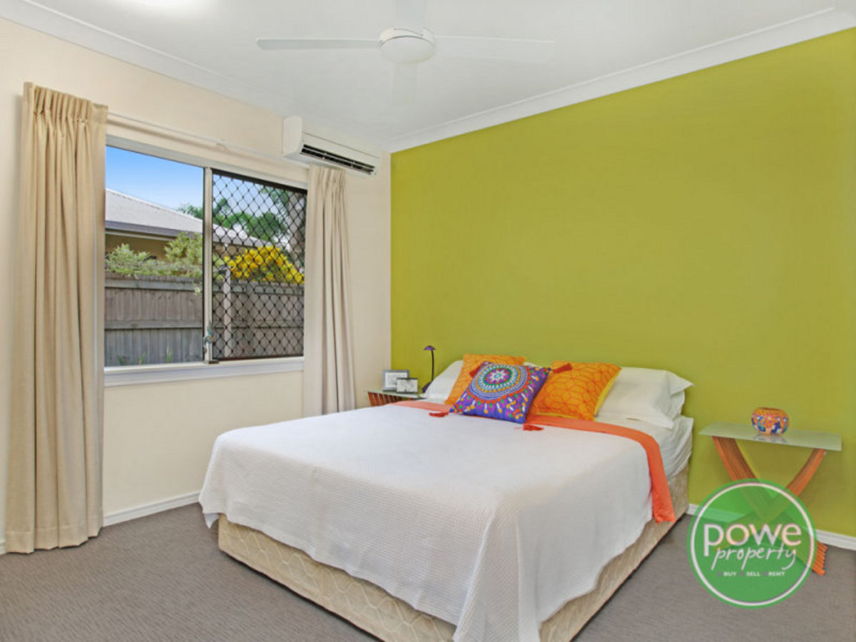 13 Norwood Crescent, TRINITY PARK, QLD 4879 AUS