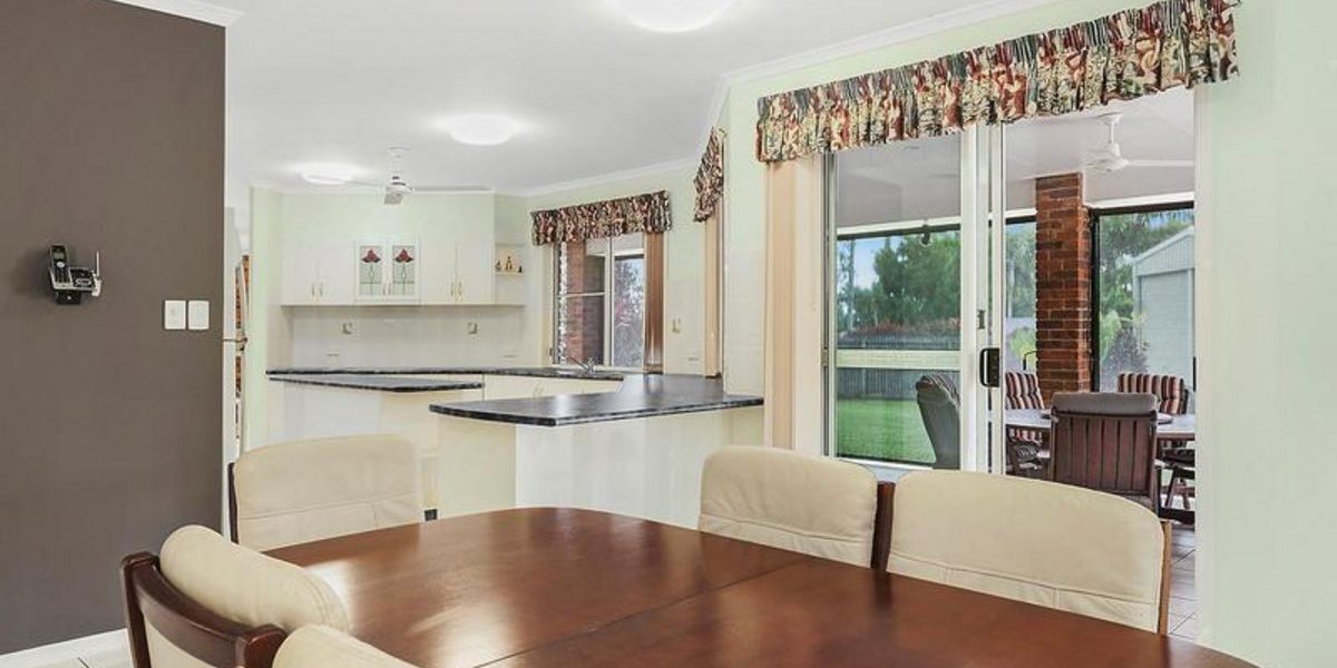 4 Collett Close, KEWARRA BEACH, QLD 4879 AUS
