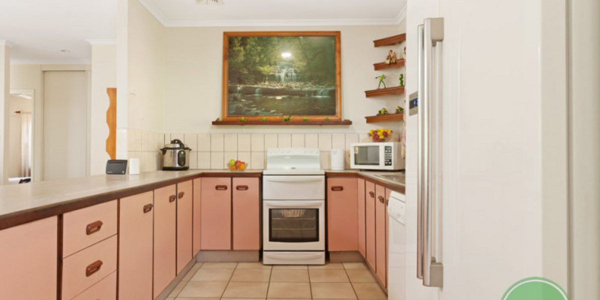 2 Torquay Close, KEWARRA BEACH, QLD 4879 AUS