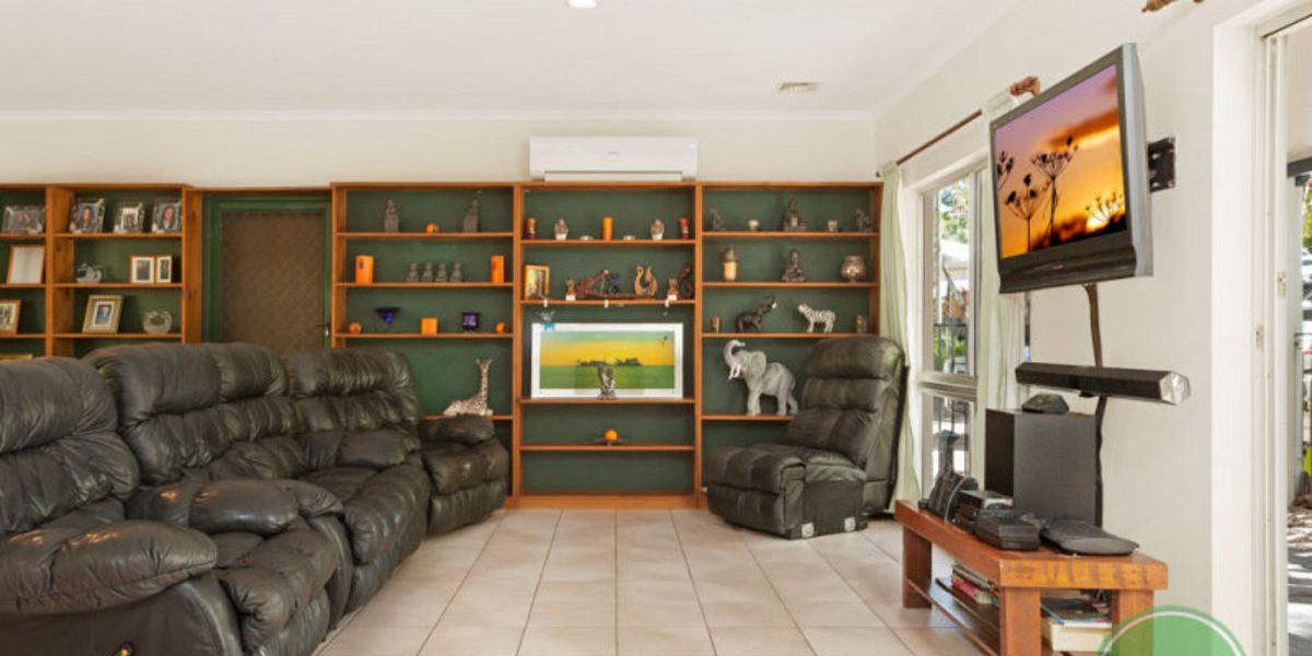 2 Torquay Close, KEWARRA BEACH, QLD 4879 AUS