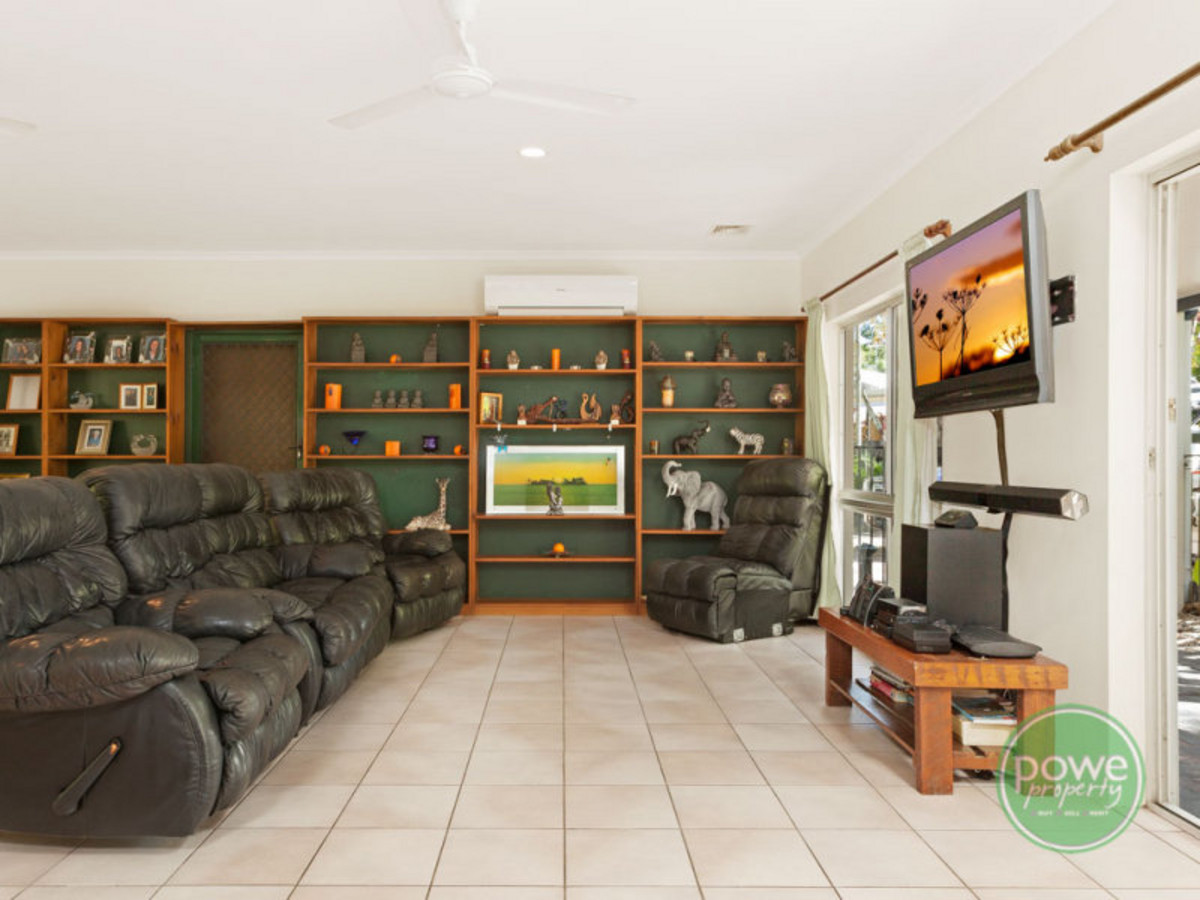 2 Torquay Close, KEWARRA BEACH, QLD 4879 AUS