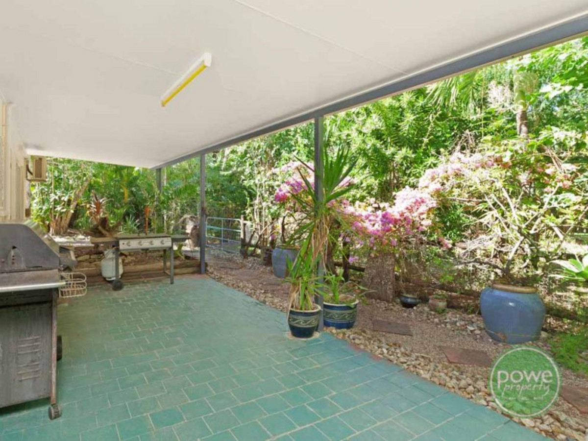 2 Torquay Close, KEWARRA BEACH, QLD 4879 AUS