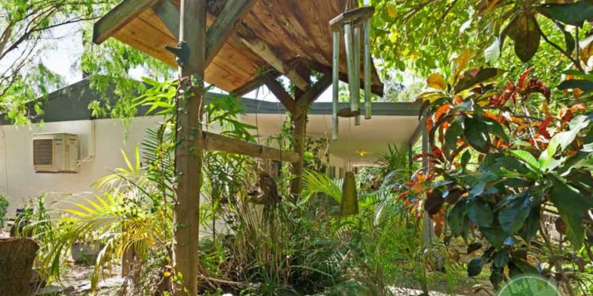 2 Torquay Close, KEWARRA BEACH, QLD 4879 AUS