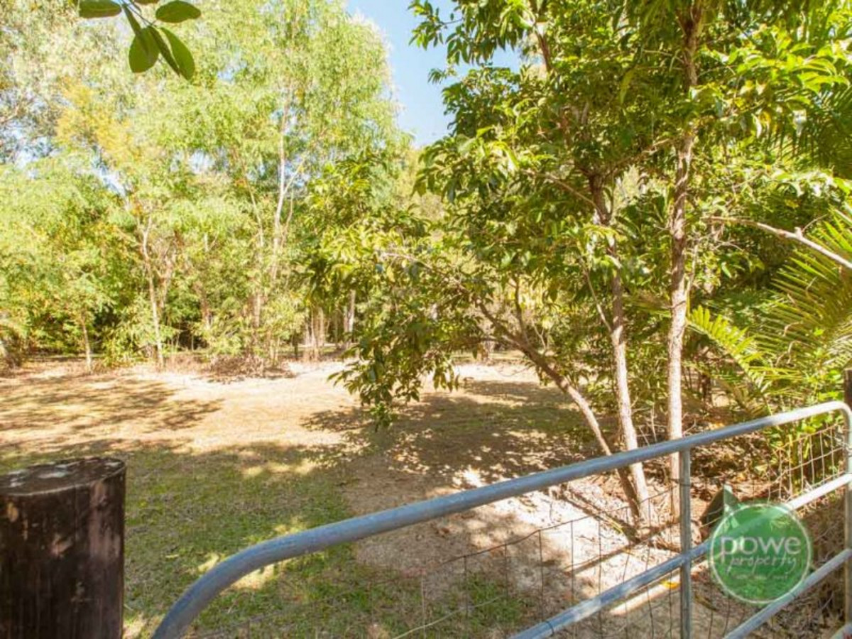 2 Torquay Close, KEWARRA BEACH, QLD 4879 AUS