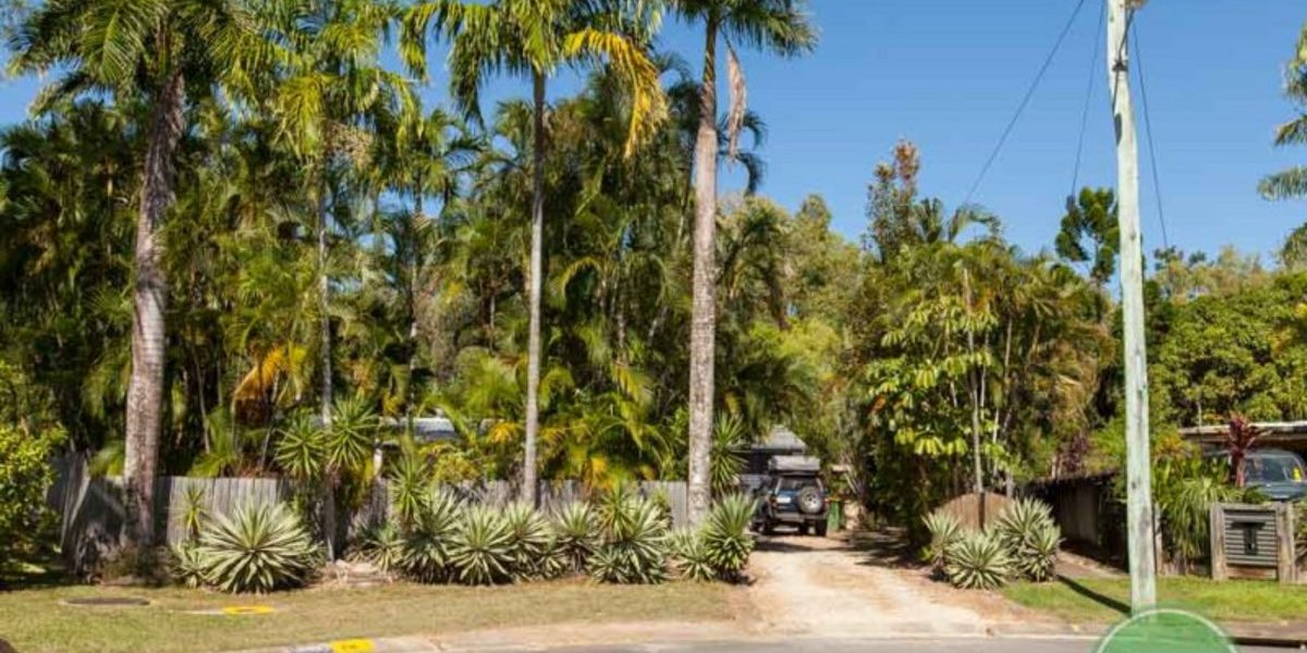 2 Torquay Close, KEWARRA BEACH, QLD 4879 AUS