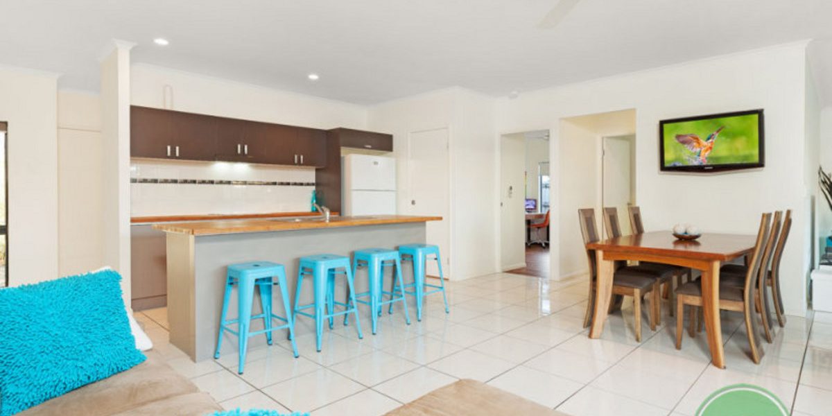 13 Fossilbrook Bend, TRINITY PARK, QLD 4879 AUS