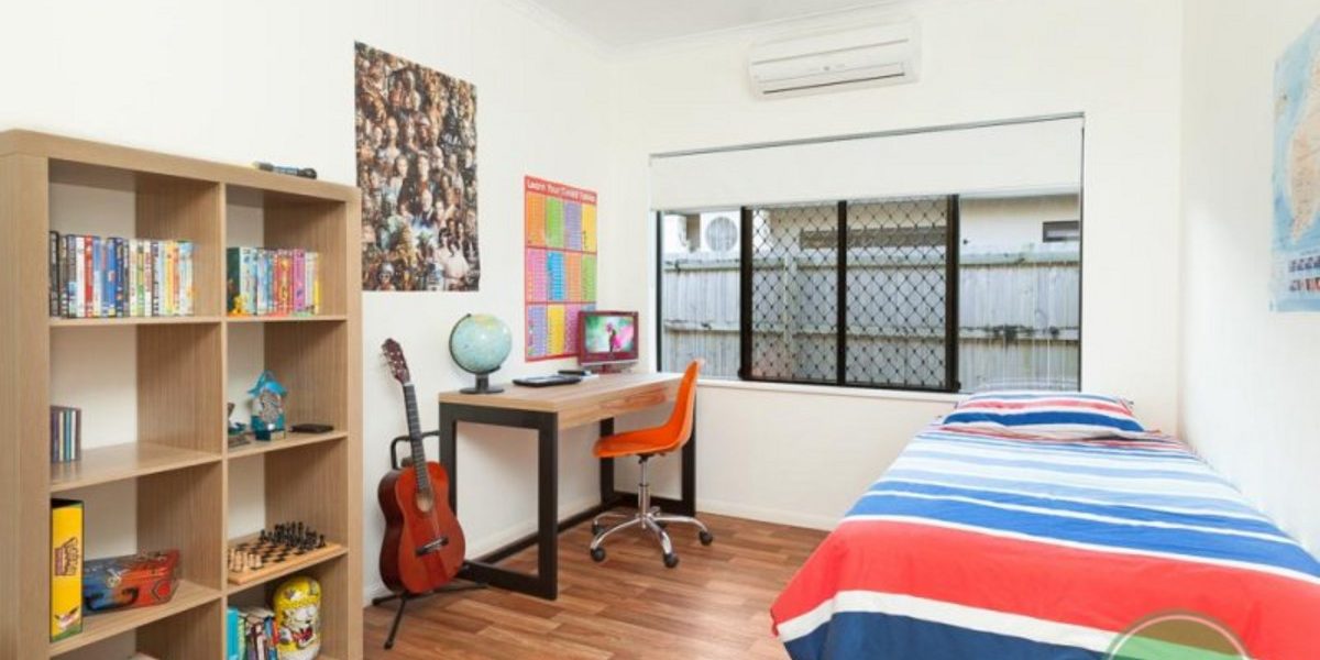 13 Fossilbrook Bend, TRINITY PARK, QLD 4879 AUS